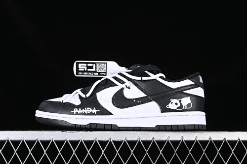 All categories Nk SB Dunk series Nk SB Dunk Low low-top sneakers CS version Nk Dunk Low "Panda" black and white panda customized version of deconstructed strap casual sneakers CW1590-100